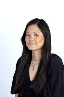8.25.25 Jenny Henny Headshot