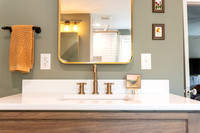LeeMasterBathroom-109