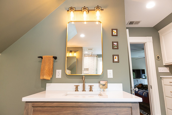 LeeMasterBathroom-108