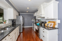 Clarendon-106