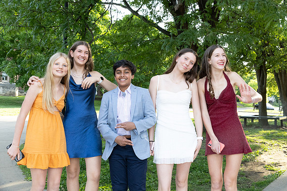 Maya&Friends8thgradedance-117