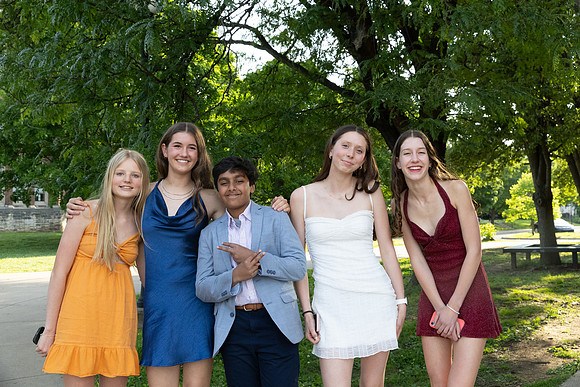 Maya&Friends8thgradedance-120
