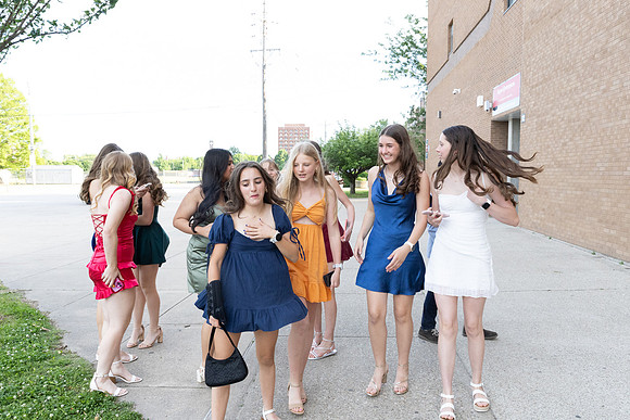 Maya&Friends8thgradedance-125