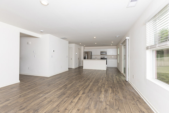 RobinRoad-102