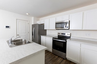 RobinRoad-105