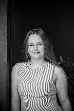 OliviaSenior-122