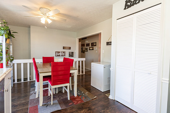 HollyLake106