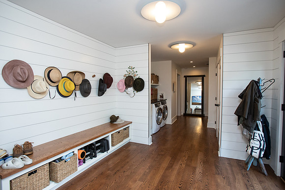 airbnb-104