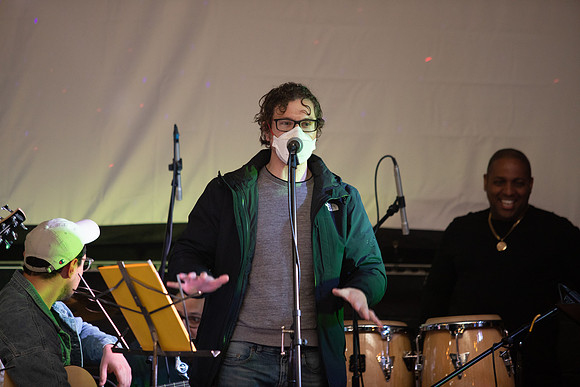 2022live-107
