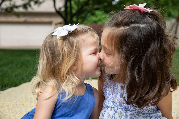 LucyandSarah-100