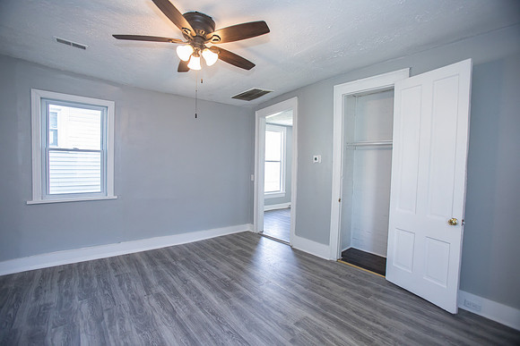 27thSt-102