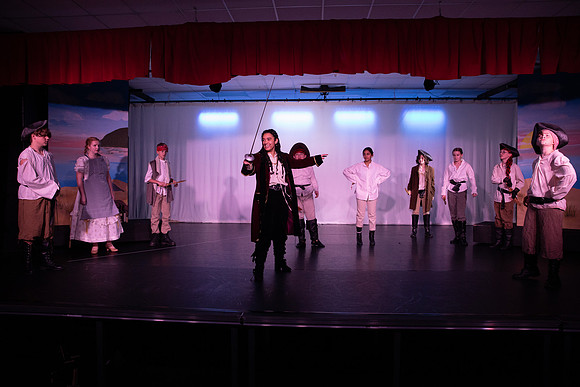 PiratesofPenzance-122