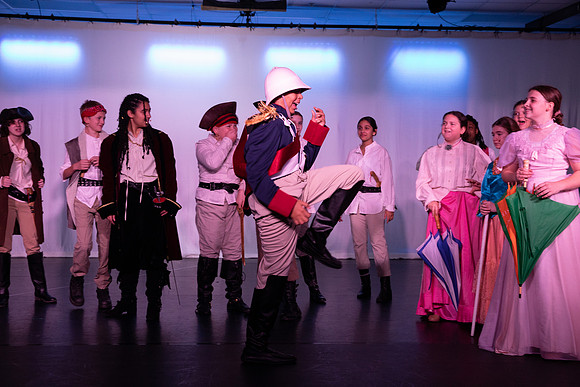PiratesofPenzance-174