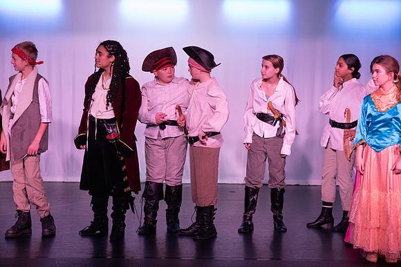 PiratesofPenzance-177