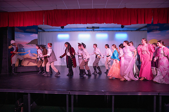 PiratesofPenzance-179