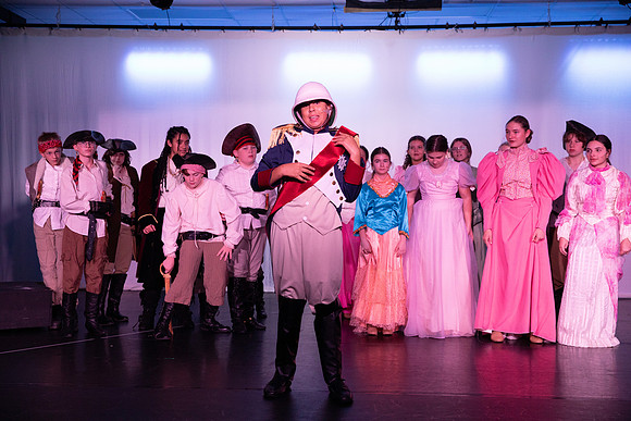 PiratesofPenzance-184