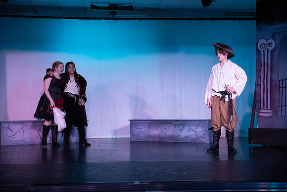 PiratesofPenzance-226