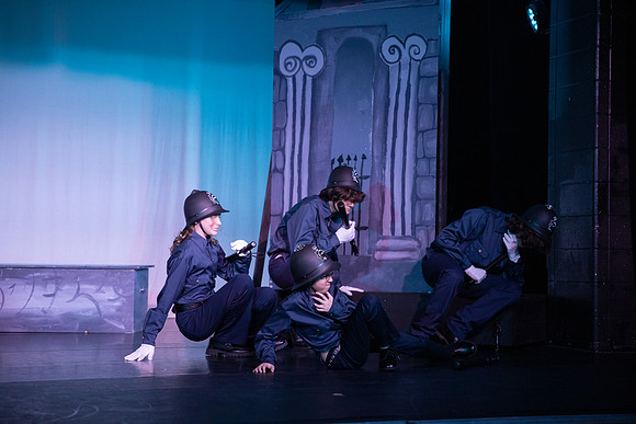 PiratesofPenzance-234
