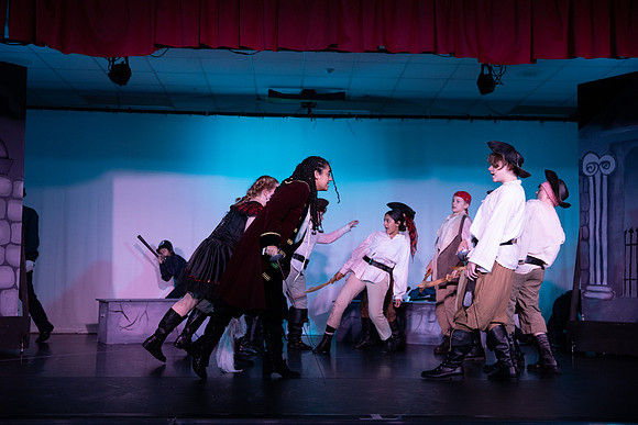 PiratesofPenzance-243