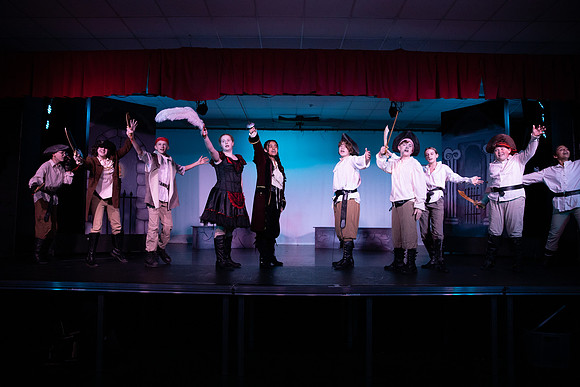 PiratesofPenzance-246