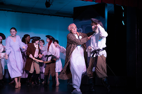 PiratesofPenzance-255