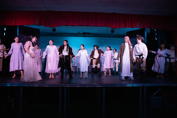 PiratesofPenzance-256