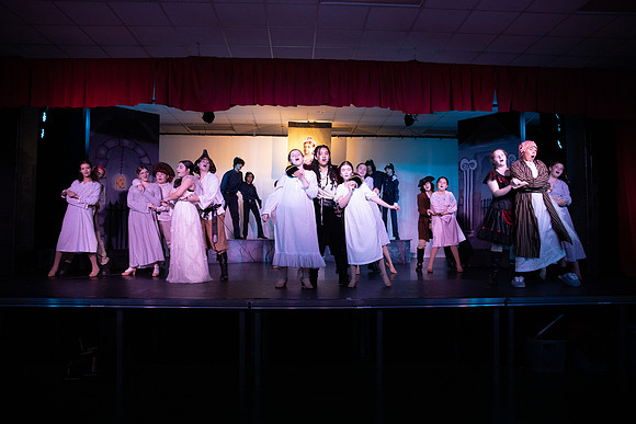 PiratesofPenzance-280