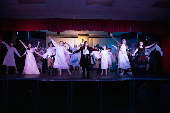 PiratesofPenzance-288