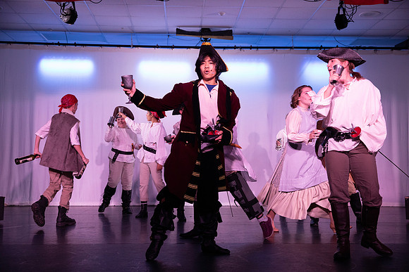 PiratesofPenzance-296