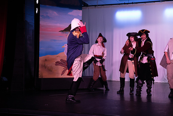 PiratesofPenzance-365