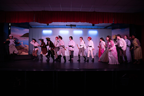 PiratesofPenzance-368
