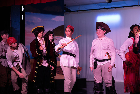 PiratesofPenzance-372