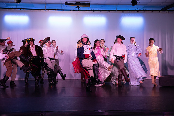 PiratesofPenzance-375
