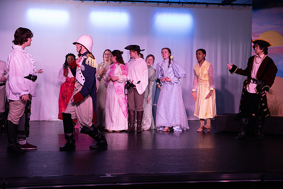 PiratesofPenzance-379