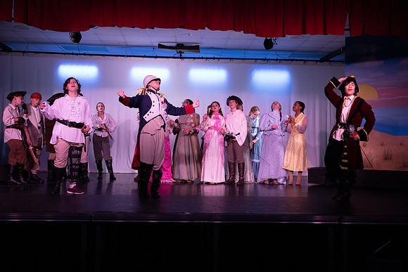 PiratesofPenzance-384