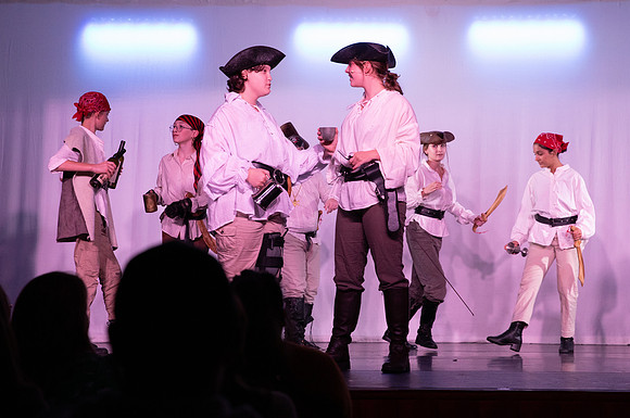 PiratesofPenzance-402