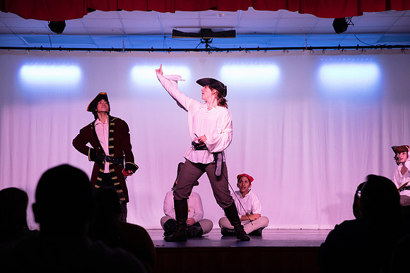 PiratesofPenzance-406