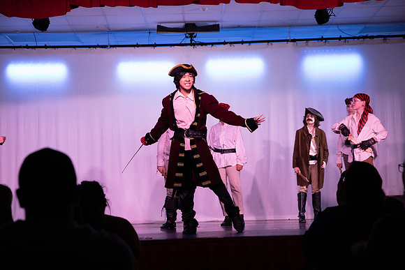 PiratesofPenzance-410