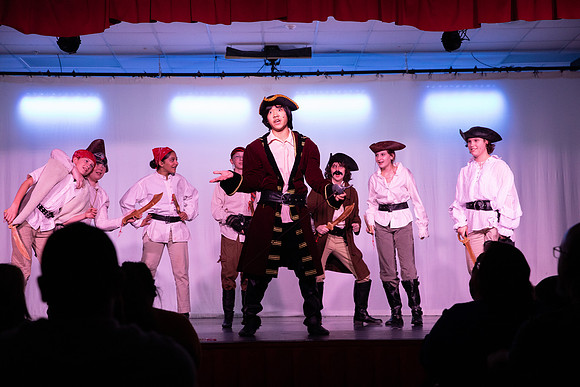 PiratesofPenzance-412