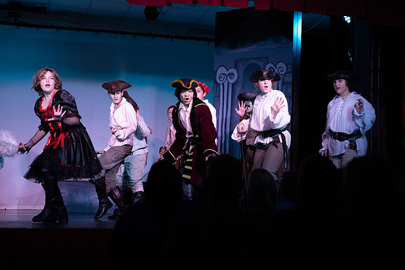 PiratesofPenzance-459
