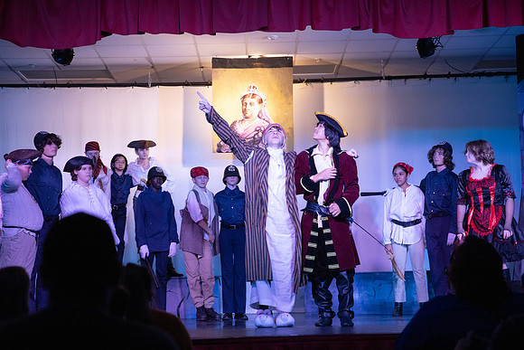 PiratesofPenzance-472