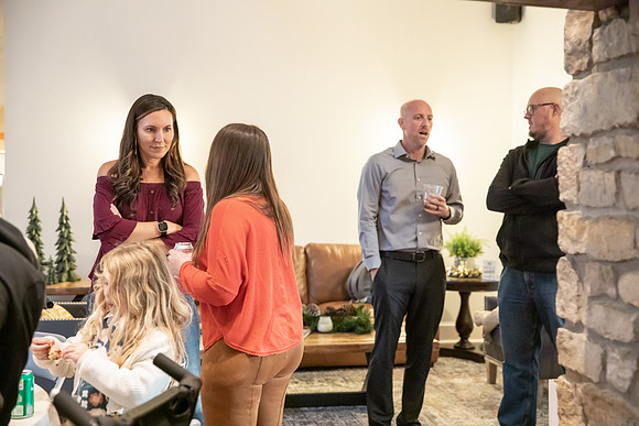 MoveRealEstatePieParty2023-161