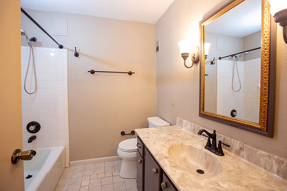Gunston112