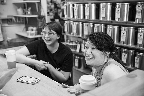 LouisvilleTeaShop-135
